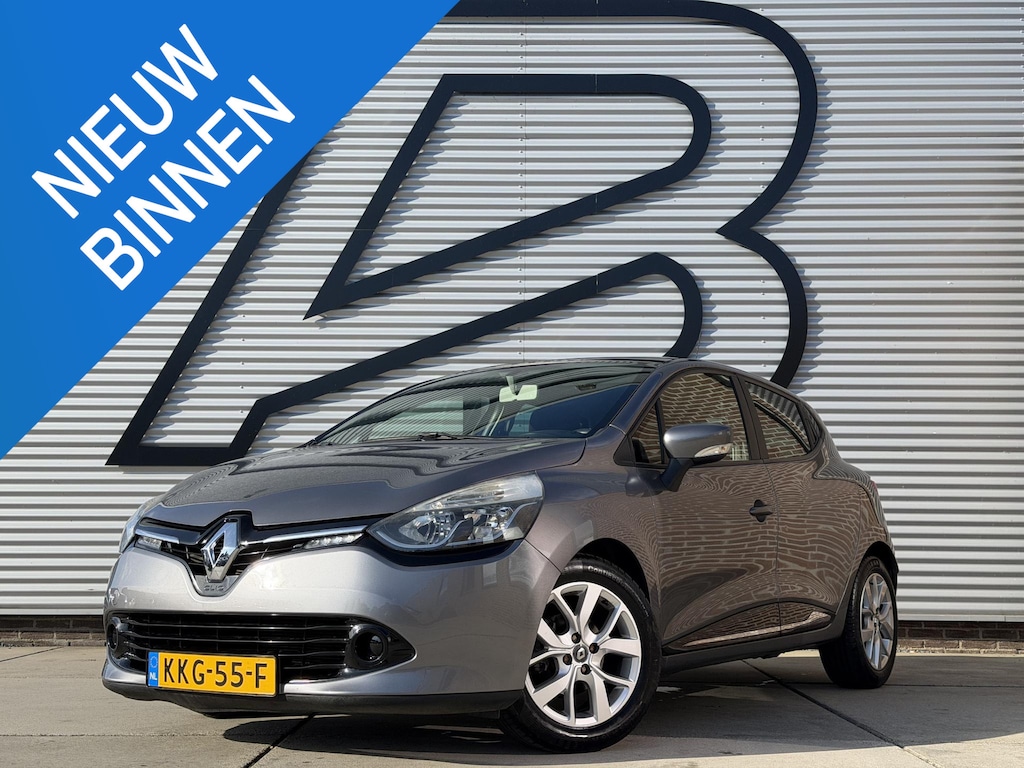 Renault Clio 1.2 Limited 2e Eigenaar|Navi|Pano|Trekhaak|Airco|Cruise|Weinig KM|Carplay|APK tot 06-2027