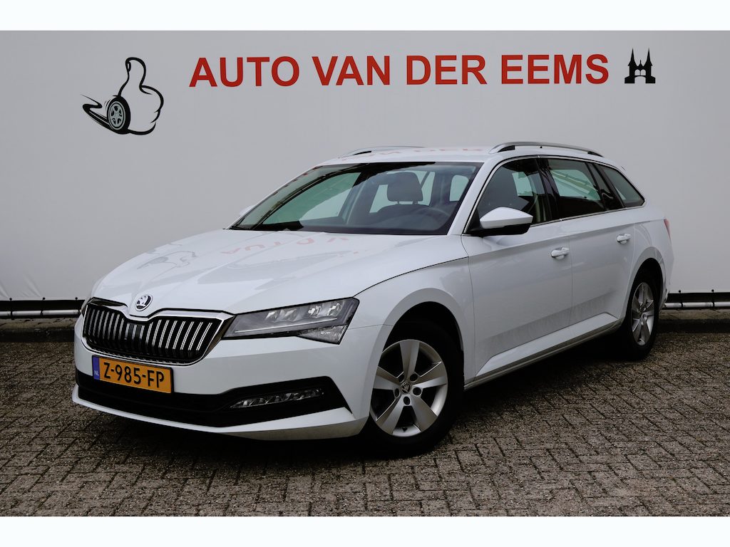 Skoda Superb Combi 1.5 TSI ACT Busn. Ed. NL-Auto / Clima / Aplle,andr. / Navi / Led verl.