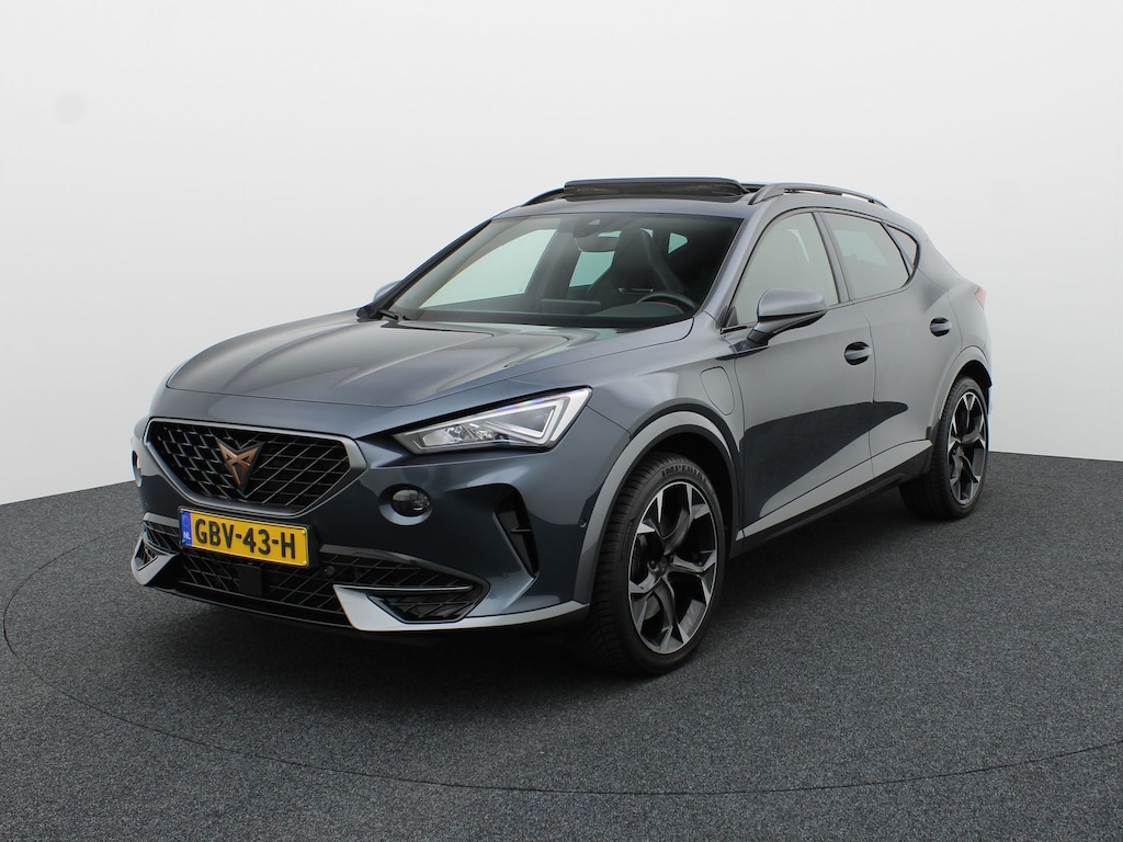 CUPRA Formentor 1.4 e-Hybrid VZ Performance | NAVI | Adaptive Cruise | Camera | Elek. Klep | Schuif / Kanteldak | Prijs Rijklaar!!