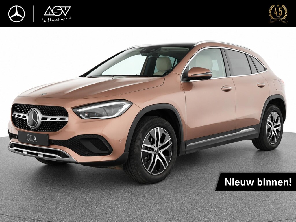 Mercedes-Benz GLA 250e Business Solution | Panorama - Schuifdak | Memory Seats | 360° Camera | Klasse 3 Alarm | Adaptieve Cruise Control | Smarthone Integratie Pakket