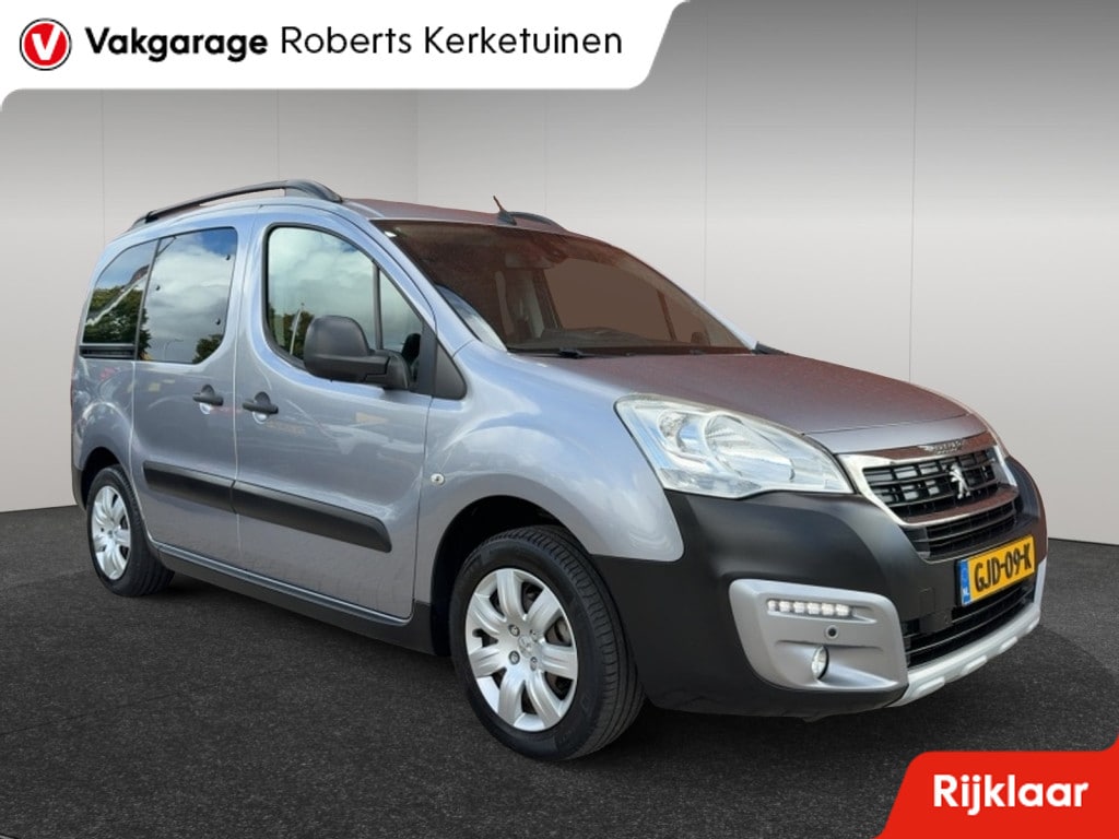 Peugeot Partner Tepee 1.2 PureTech 110PK Allure Camera Navigatie Trekhaak Nieuwe Distributieriem