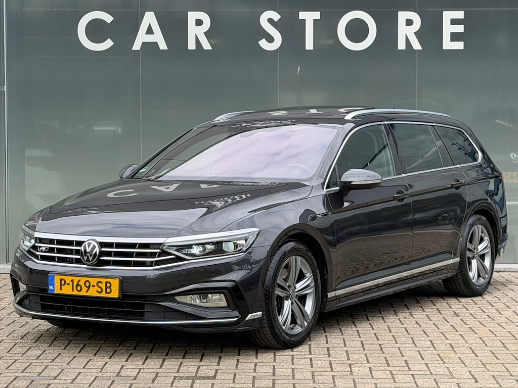 Volkswagen Passat Variant 1.5 TSI R-Line Business + PANO/LEDER/360/TREKHAAK