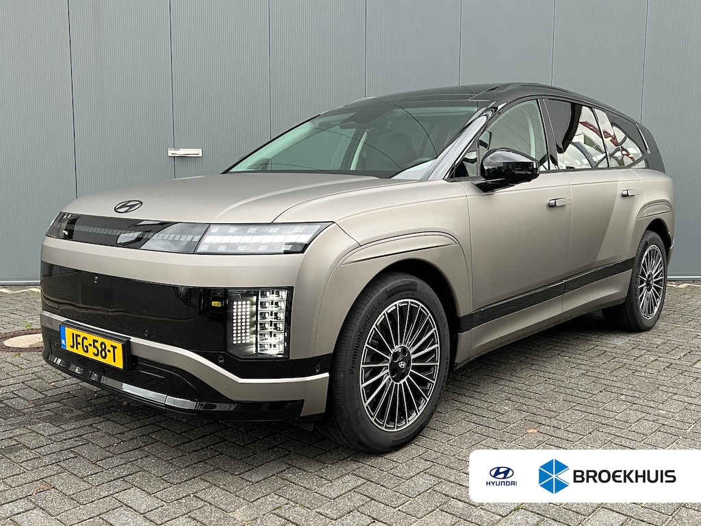 Hyundai Ioniq 9 Lounge AWD+ 7p. 110.3 kWh 429pk | Unieke Two Tone Wrap | Premium Audio | Adaptive cruise control | Dodehoek detectie | 21'' velgen | Elektrische achterklep | Full LED | Warmtepomp | 360 graden camera