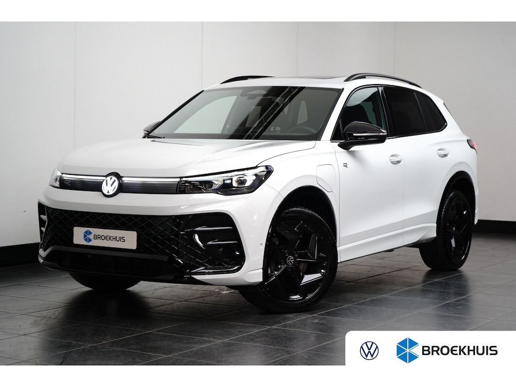 Volkswagen Tiguan 1.5 TSI 272PK eHybrid DSG-6 R-Line | TREKHAAK | PANORAMADAK | 360 CAMERA | BLACK STYLE | 19 INCH | FULL LED MATRIX