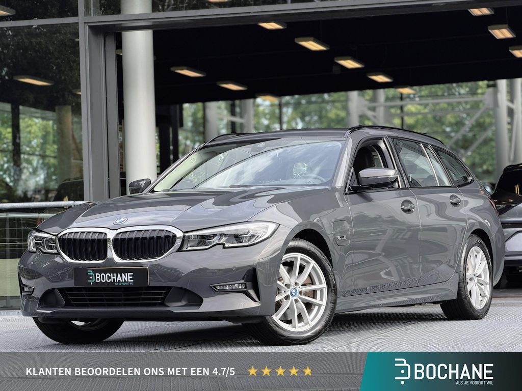 BMW 3-Serie Touring 320e Business Edition Plus Automaat 204PK | Leder | Elektrische achterklep | Incl Winterset | Elek. trekhaak | Org. NL | Dealeronderhouden