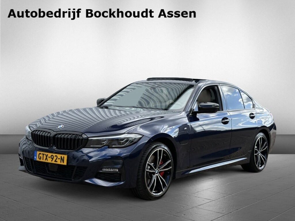 BMW 3-Serie 330e High Executive | M Sport Plus Pakket | Head Up Display