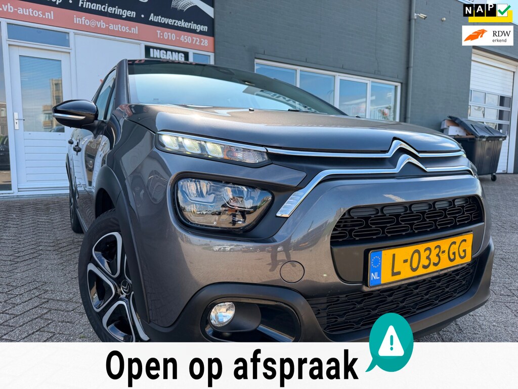 Citroën C3 1.2 PureTech Feel 5 drs en parkeersensoren en bluetooth telefoon / media en airco en cruise controle