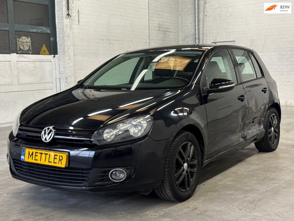 Volkswagen Golf 1.2 TSI Tour II BlueMotion | Airco | Cruise control | Schadevoertuig