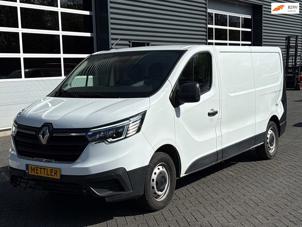 Renault Trafic 2.0 dCi 130 T30 L2H1, Navigatie, Camera, Crusie control