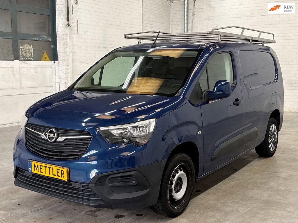 Opel Combo 1.5D L2H1 Edition / motorschade