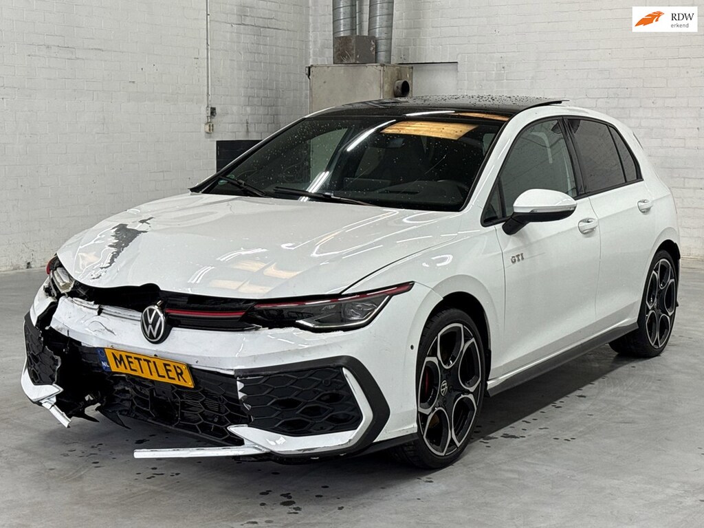 Volkswagen Golf 2.0 TSI GTI | 8.5 | IQ Light | Panoramadak | Limited Edition | Head up display