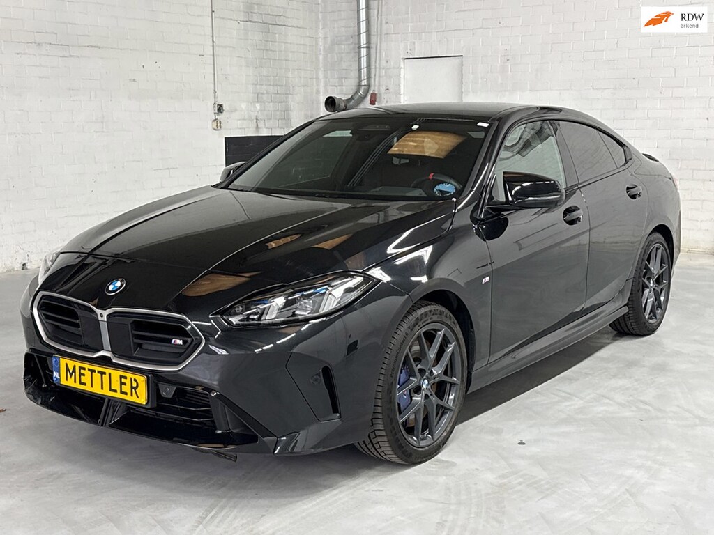 BMW 2-serie Gran Coupé M235 xDrive M Sport, 360 camera, Harman Kardon, Head up, Leder