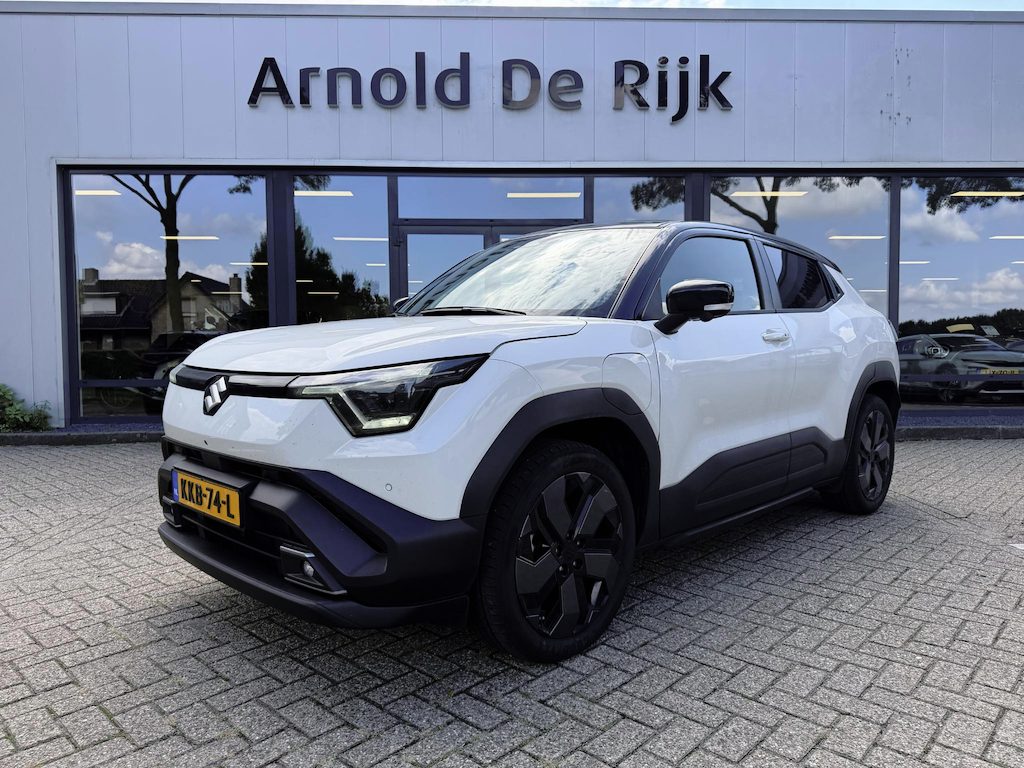 Suzuki e-Vitara Style 61 kWh, incl Trekhaak