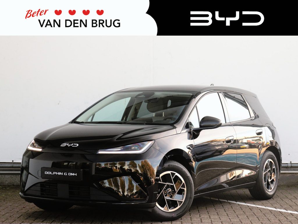 BYD Dolphin G 1.5L DM-i Boost | 105km Elektrisch actieradius | Obsidian Black | Camera | Stoel en Stuurverwarming | Keyless |
