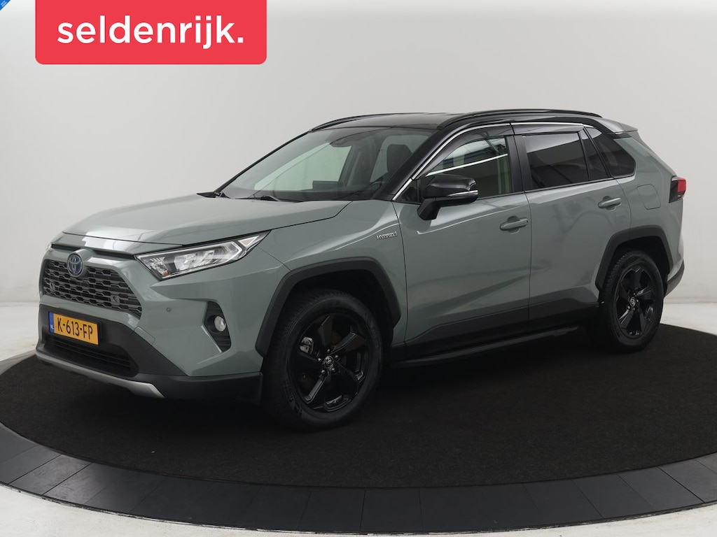 Toyota RAV4 2.5 Hybrid Business Plus | Leder | Cruise control | Lane assist | Trekhaak | JBL sound | Stoelverwarming | Climate control | Camera | Park assist | Elektrische achterklep