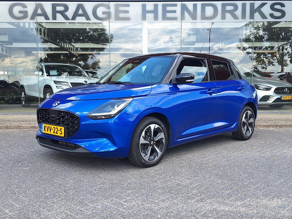Suzuki Swift 1.2 Style | Navi | Adaptive Cruise | LED |  Climate | Camera | Blindspot | Two-Tone |