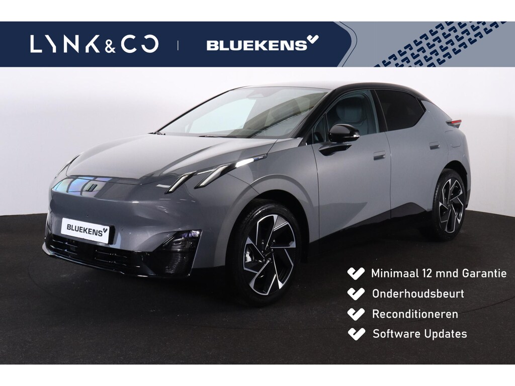 Lynk & Co 02 More 66 kWh - Panoramadak - 360º Camera - Harman/Kardon audiosysteem - Verwarmbare voorstoelen - Parkeersensoren voor & achter - Draadloze tel. lader