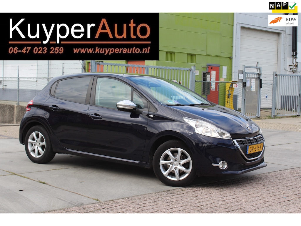 Peugeot 208 1.2 PureTech Style MULTIMEDIA CLIMA NAVI