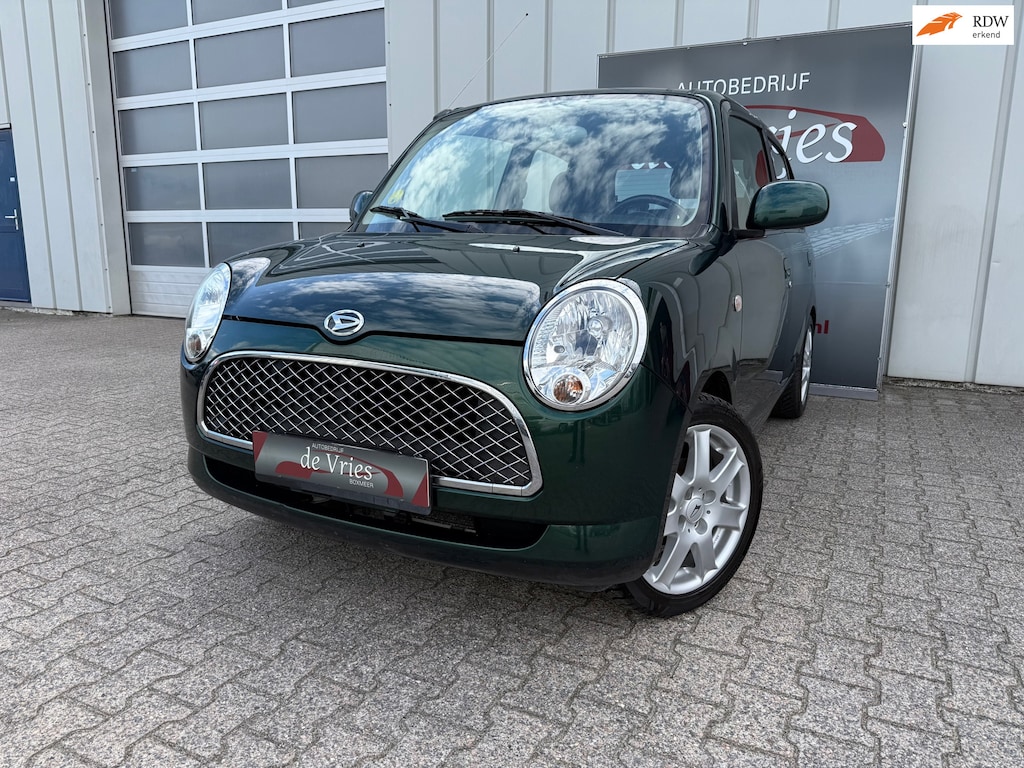 Daihatsu Trevis 1.0 / Airco / Centrale deur vergrendeling / LMV /