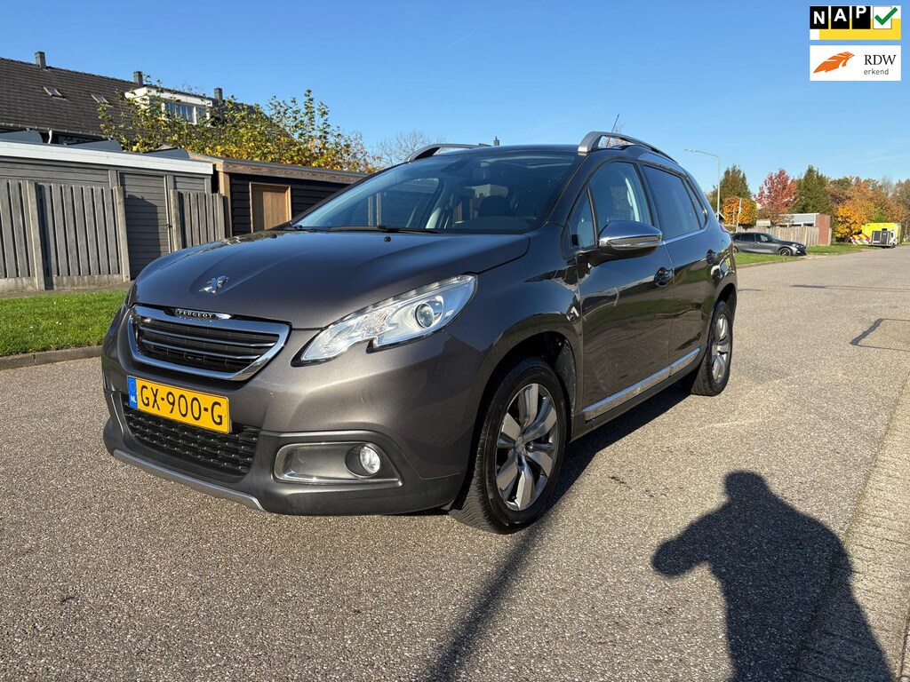 Peugeot 2008 1.2 PureTech Blue Lease Executive Automaat*Pano*Navigatie*Cruise*NAP*LM velgen*Parkeersensoren*2e eigenaar*