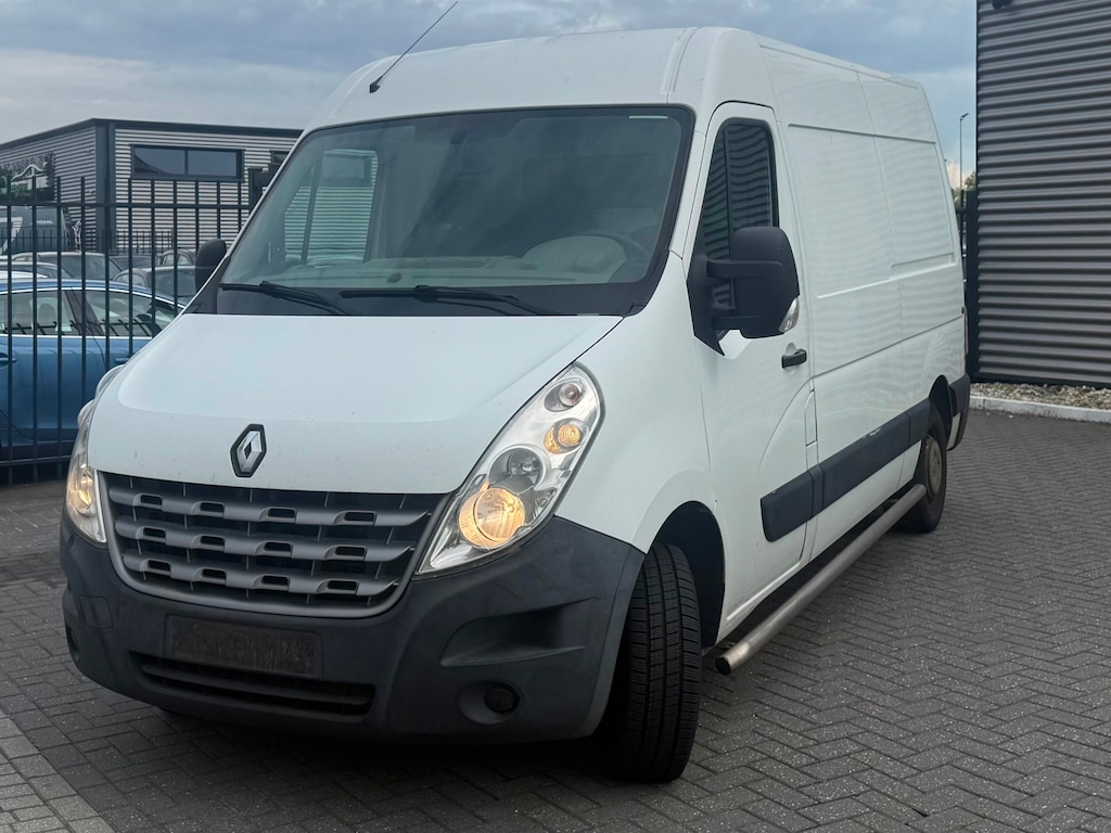 Renault Master T35 2.3 dCi L2H2 | EX BTW