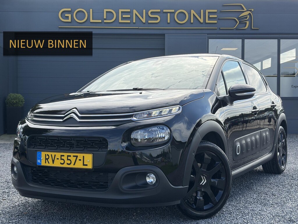 Citroën C3 1.2 PureTech Shine ✓Dealer Onderhouden✓2e Eigenaar✓Carplay✓Camera✓Navi✓Clima✓Cruise✓Pdc V+A✓Keyless✓Halfleder✓Trekhaak✓Rijstrooksensor✓Dodehoeksensor✓17'' Lm velgen✓N.A.P✓Nieuwe Apk bij Aflevering
