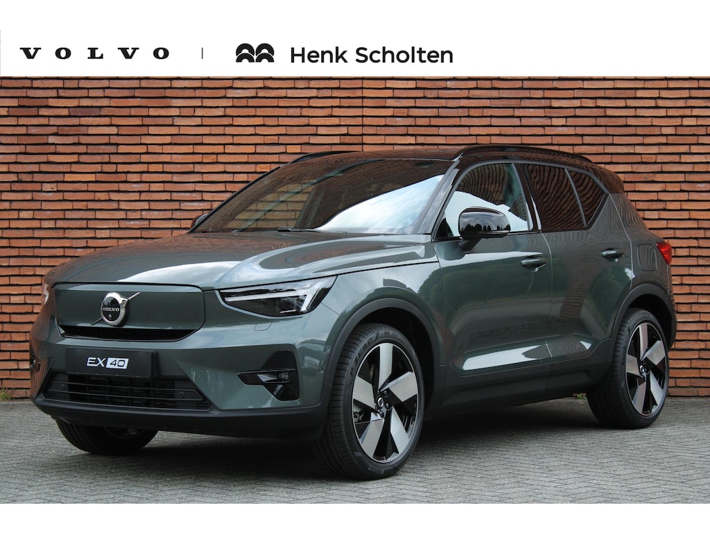 Volvo EX40 Single Motor Extended Range Ultra Europa 82 kWh | 45th Anniversary Edition | Panoramisch schuif-/ kanteldak | Harman Kardon | Elektrisch verstelbare voorstoelen met geheugen functie | 5 jaar garantie - (2 jaar extra fabrieksgarantie) | 20 inch lichtmetalen velgen | Extra getint glas achter | Verwarmde voorstoelen en stuurwiel | Pilot assist | Adaptieve cruise control