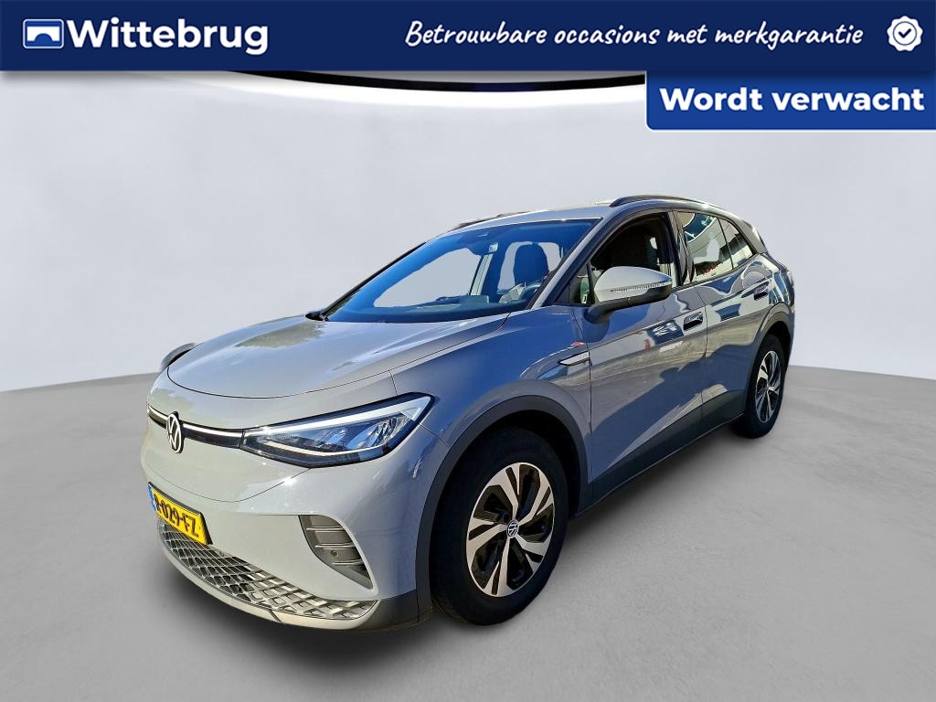 Volkswagen ID.4 Pure 52 kWh Navigatie / Parkeersensoren / LED verlichting / Clima / Carplay trans