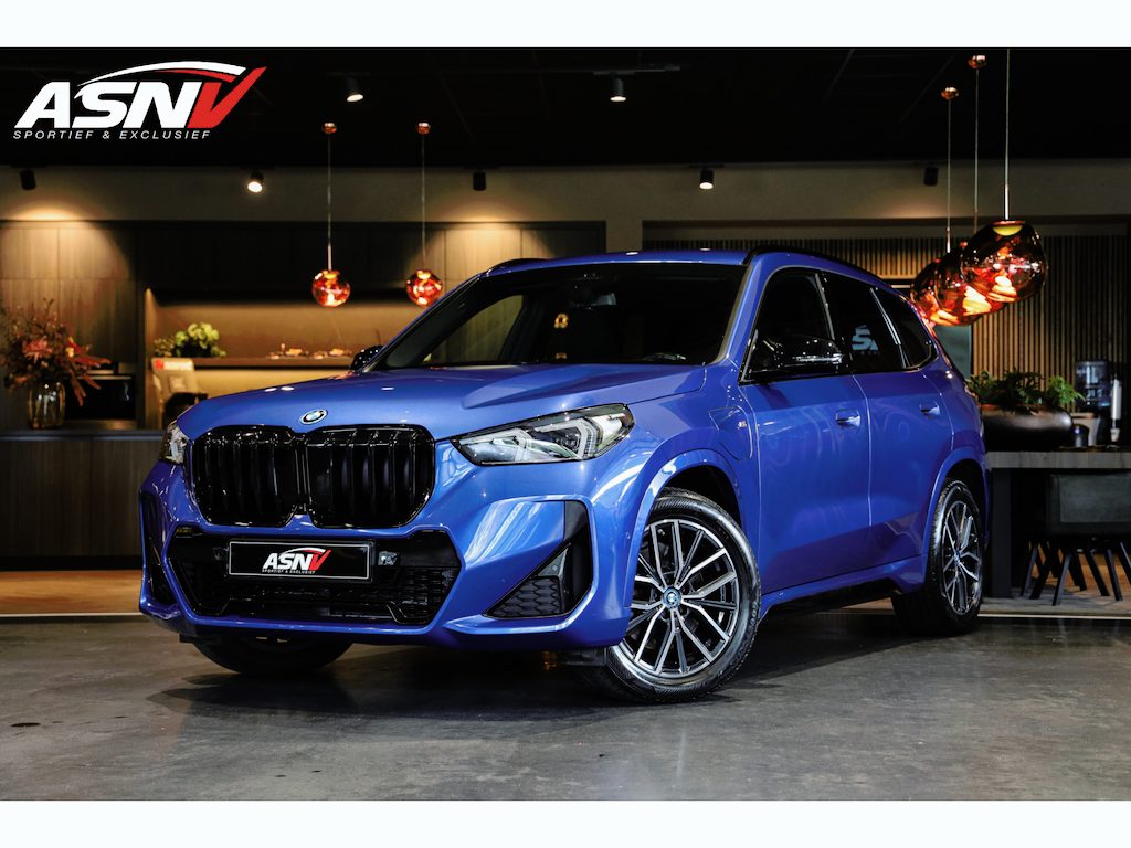 BMW X1 XDrive30e, 326 PK, M/Sports/Pakket, Driving Assistant Plus, Head/Up, Keyless, M/Onderstel, 2023, 84DKM!!