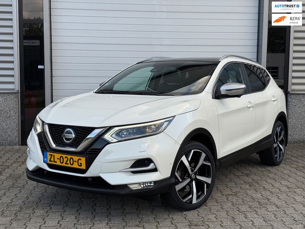 Nissan Qashqai 1.3 DIG-T Tekna + Pano Leder Memory stoelen