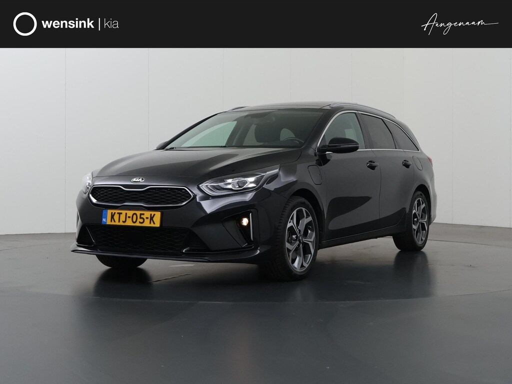 Kia Ceed Sportswagon 1.6 GDI PHEV ExecutiveLine | Tekhaak | Panoramadak | Stoel/Stuurverwaring | Achteruitrijcamera | Lederen bekleding | Adaptieve Cruise Control |