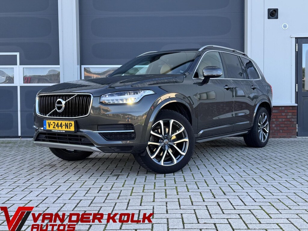Volvo XC90 2.0 D4 Momentum Grijs Kenteken | Leder | Digital Cockpit | Full LED | Camera | CarPlay | Navigatie | Adaptive Cruise | Climate