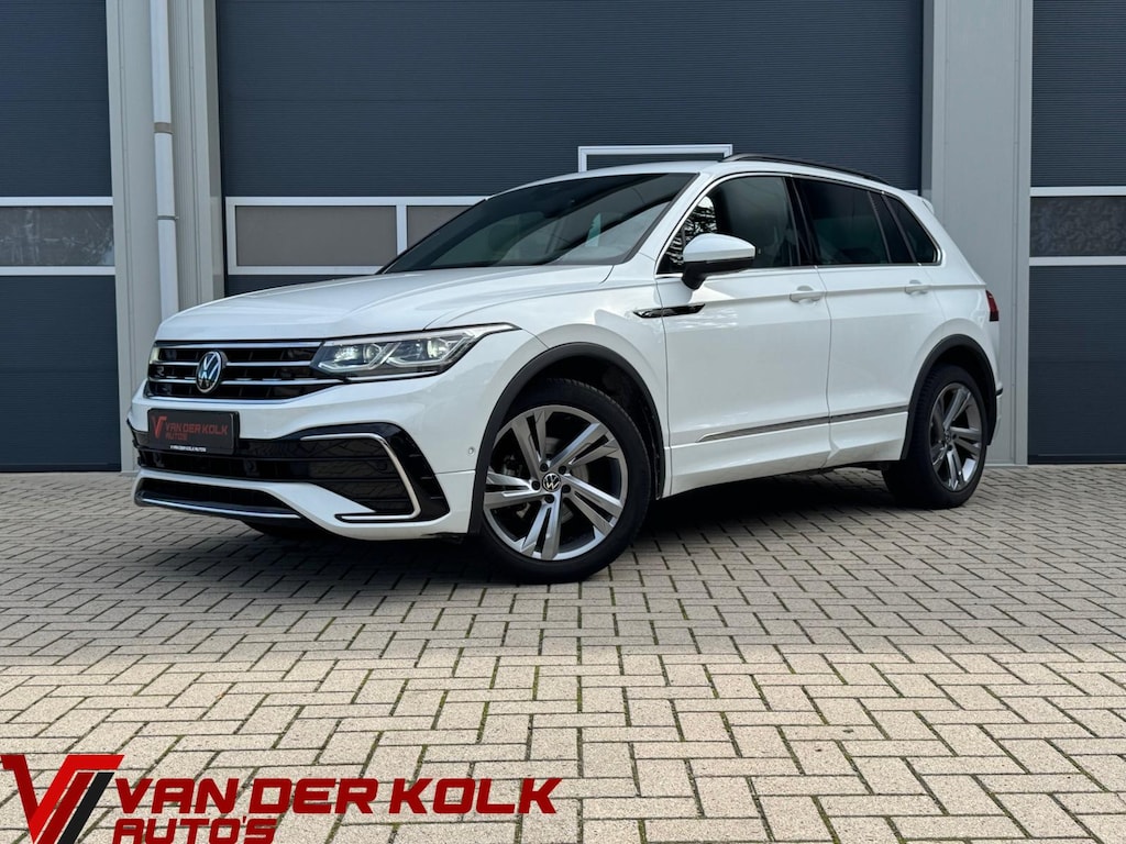 Volkswagen Tiguan 1.5 TSI R-Line | Digital Cockpit | Full LED | IQ Drive | CarPlay | Adaptive Cruise | Navigatie | DAB
