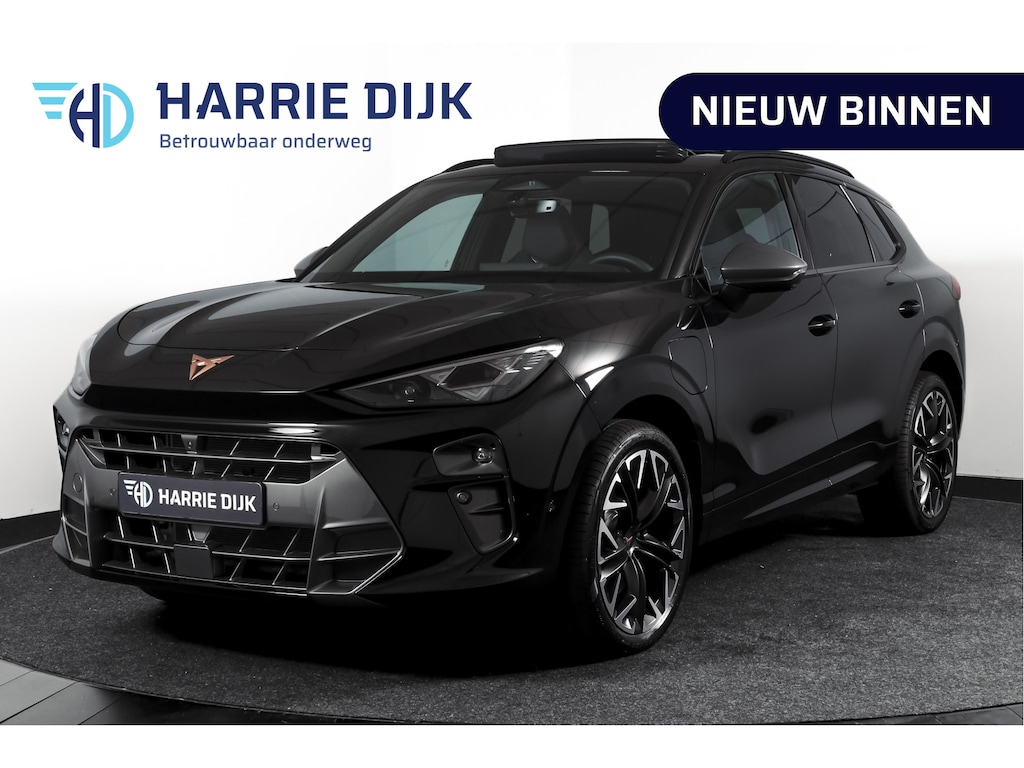 CUPRA Terramar 1.5 TSI e-Hybrid 272 PK VZ Performance | S/K-Panodak | Elek. Trekhaak | Matrix LED | Sennheiser | Elek. stoelen | Adapt. Cruise | Stoel-+Stuurverw. | 360 Camera | NAV+App. Connect | ECC | LM 20" | 5054