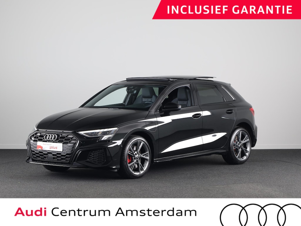 Audi A3 Sportback 45 TFSI e S-Line Competition 245 pk Plug in Hybrid  | Panoramadak | Parkeersensoren (Park assist) | Achteruitrijcamera | | Verlengde garantie | Navigatie