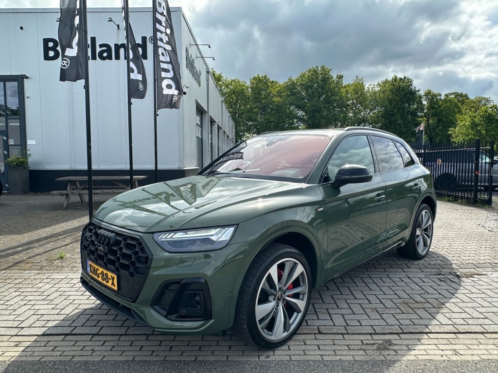 Audi Q5 55 TFSI e Competition Quattro S-Line 2025 *BTW *Pano *Adaptive *21inch *trekhaak