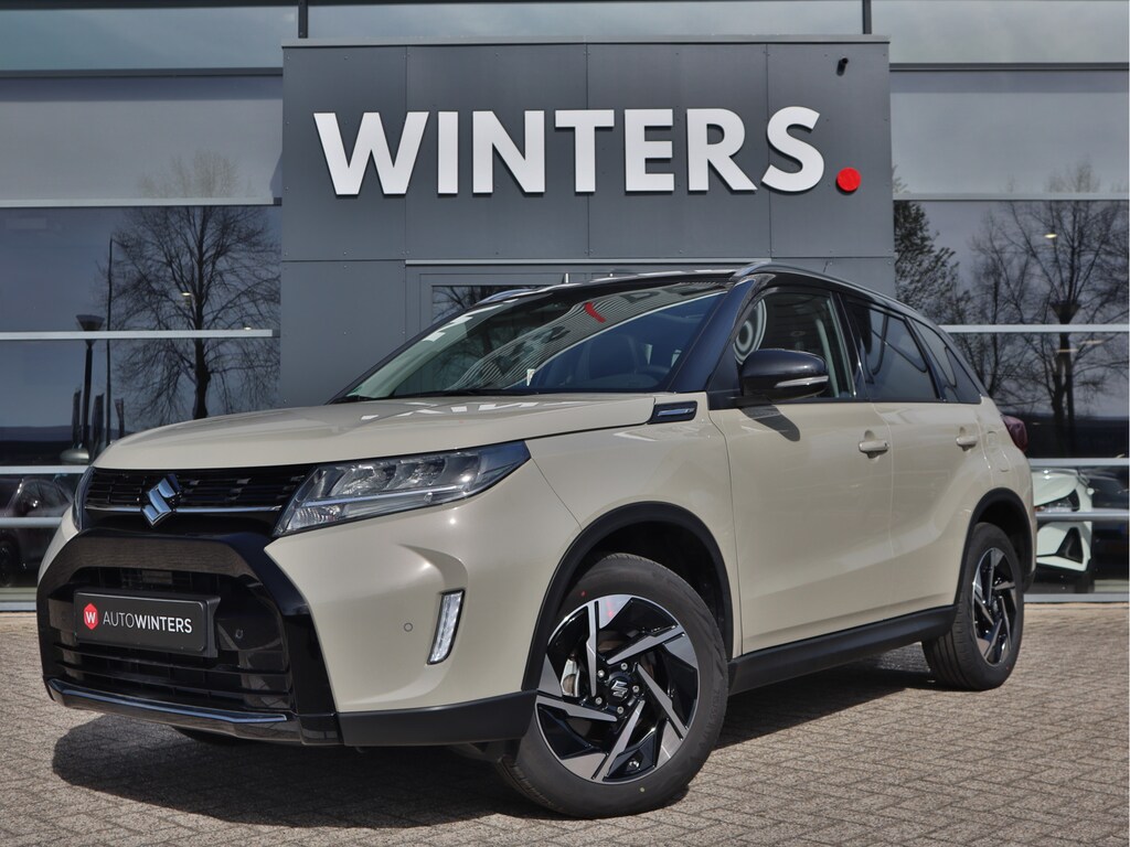 Suzuki Vitara 1.5 Hybrid Style Automaat | Navigatie | Camera | Stoelverwarming | Climate Control | Tot 10jr. Garantie |