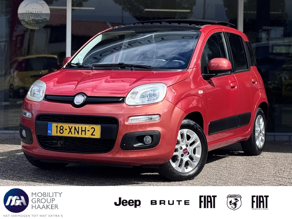 Fiat Panda 0.9 TwinAir Lounge | Panoramadak | Airco | Sensoren