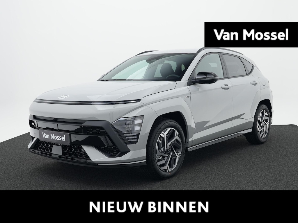 Hyundai Kona 1.6 GDI HEV N Line | 360 Camera | Elektrische Stoelen met Geheugen | Stoel/Stuurverwarming | Stoelventilatie | Navigatie | Android Auto\Apple Carplay | ACTIEPRIJS, VRAAG NAAR DE VOORWAARDEN |
