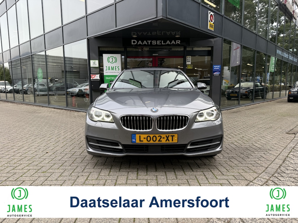 BMW 5-Serie Touring 528xi High Executive Panoramadak Trekhaak