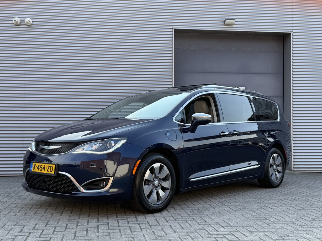 Chrysler Pacifica 3.6 V6 Hybrid I PHEV I Aut. I 7 Pers. I Pano.dak I Leder I Carplay