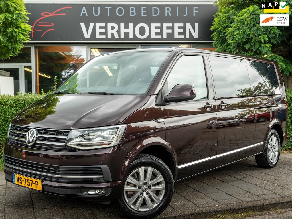 Volkswagen Transporter CARAVELLE 2.0 TDI L2H1 DC Highline - AUTOMAAT - MARGE - APPLE CARPLAY - PARKEER CAMERA - TREKHAAK!