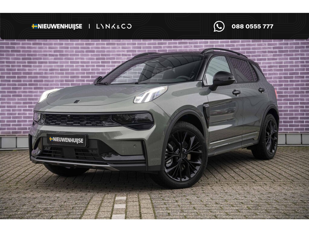 Lynk & Co 01 1.5 More | Trekhaak | PHEV | Two-Tone | Panoramadak | Infinity by Harman Audio | 360 Graden Camera | Parkeersensoren | Lichtmetalen Velgen 20 inch | Keyless Entry | Elektrische Achterklep | LED Koplampen Adaptief | Privacy Glas | Stoelverwarming | Cruise Control Adaptief | Dodehoekdetectie Navigatie | Apple Carplay | Android Auto |