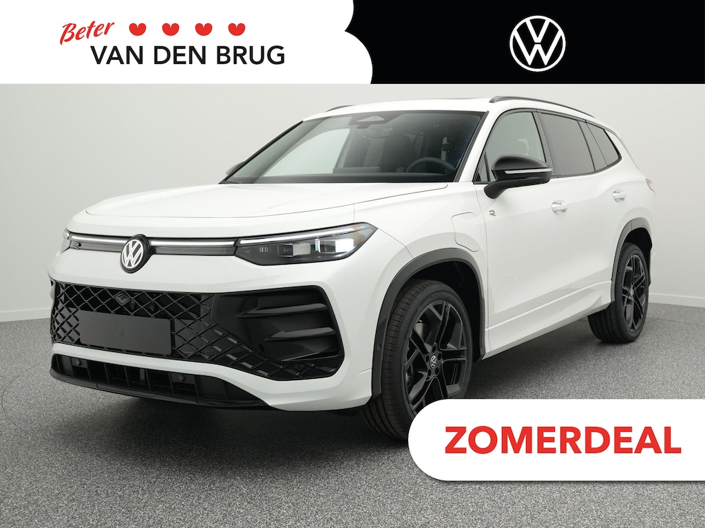 Volkswagen Tayron R-Line Edition 1.5 eHybrid 204 PK | Trekhaak | 360 Camera | Panorama | Head Up | Black Style | LED Matrix | Travel Assist | Stuur en Stoelverwarming | 20 inch