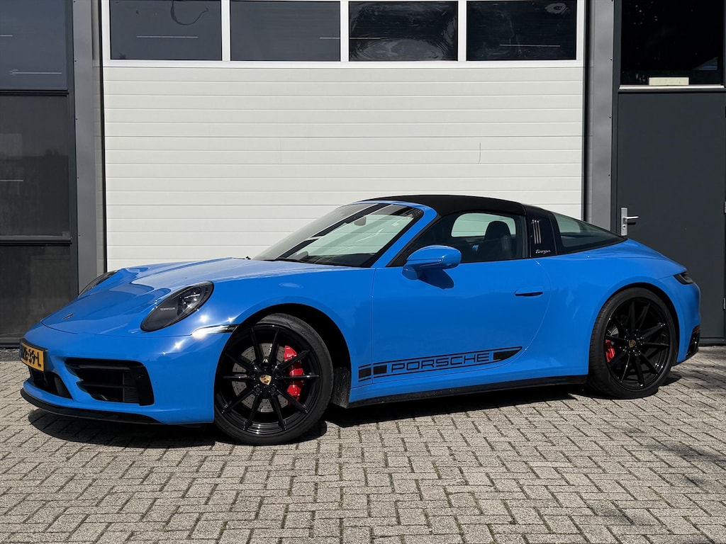 Porsche 911 Targa 4S 992 PTS