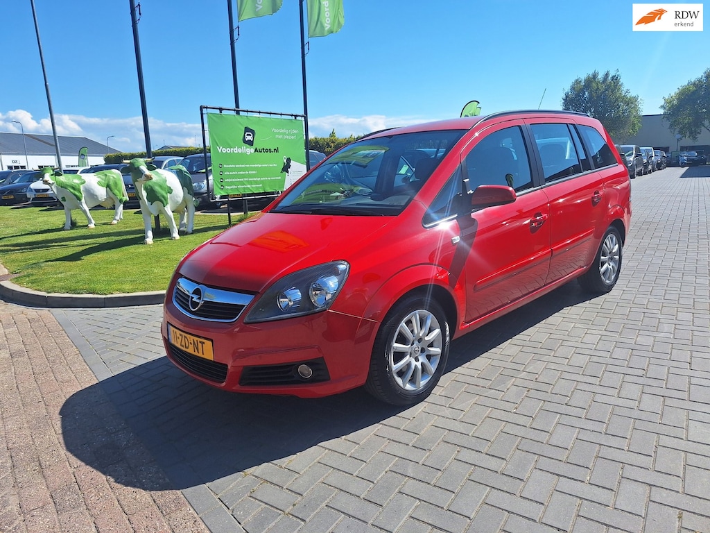 Opel Zafira 1.8 Temptation / 7- persoons / Nette auto / APK mei 2027