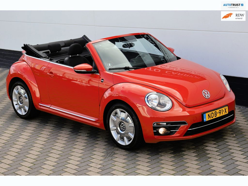Volkswagen Beetle Cabriolet 1.2 TSI Sound Carplay Cruise !!