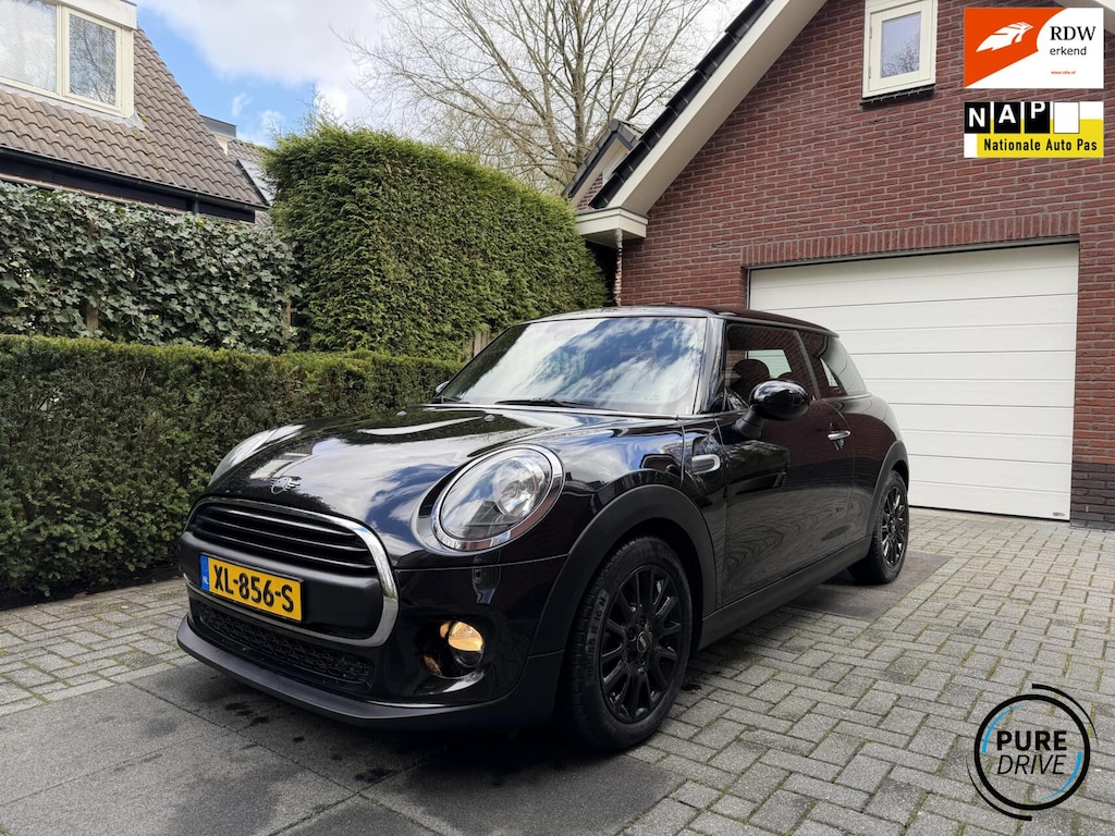 MINI Cooper Mini 1.5 Black Edition | Bj.2019 | Navi | Automaat
