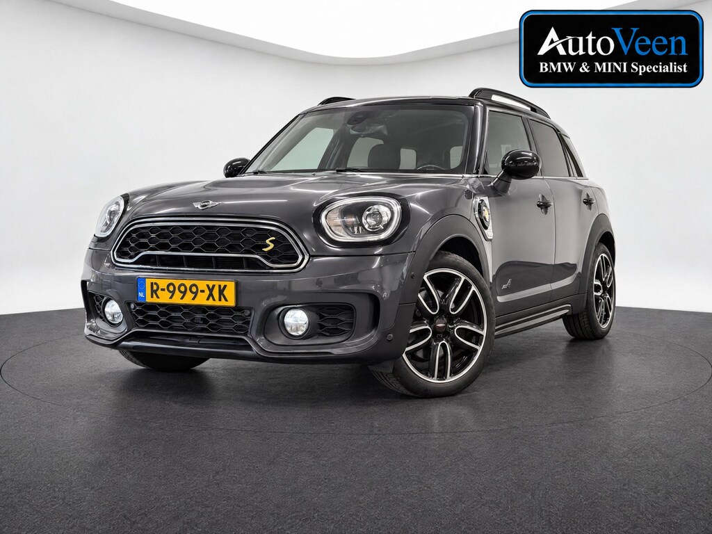 MINI Countryman 1.5 Cooper S E ALL4 Chili (PANO, JCW, LEDER, STOELVERWARMING, LED)