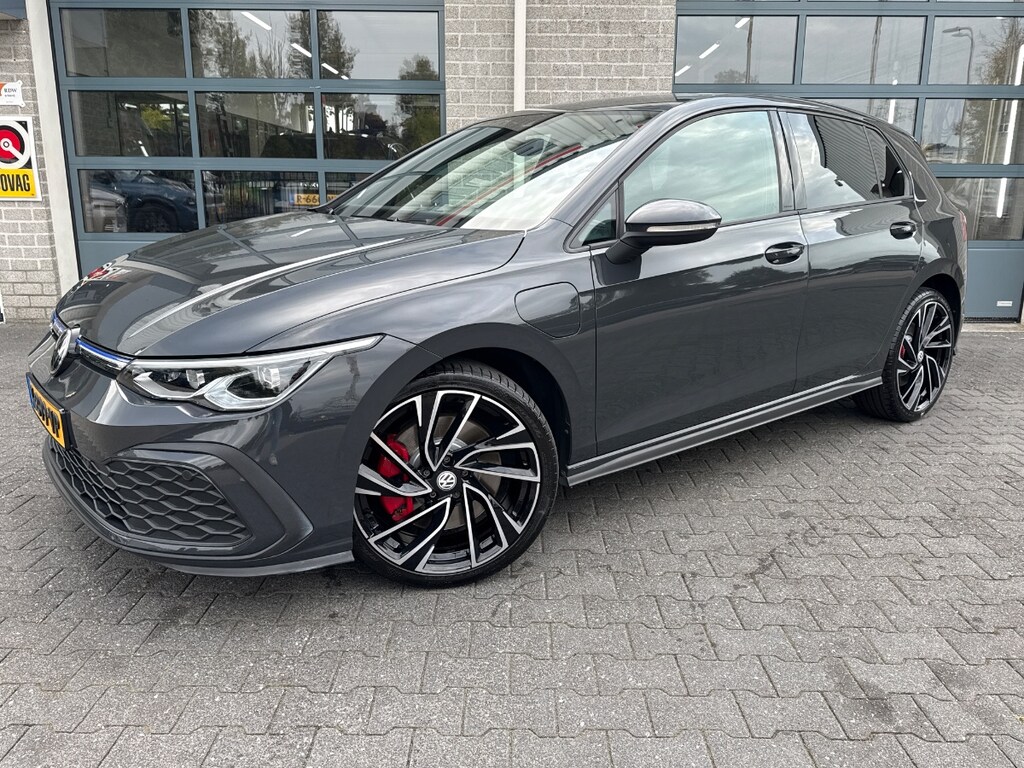 Volkswagen Golf 1.4 eHybrid GTE |NIEUWE VELGEN|CARPLAY|